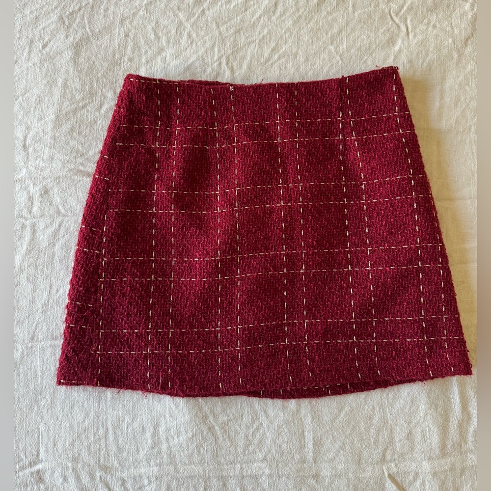 Red and gold holiday skirt